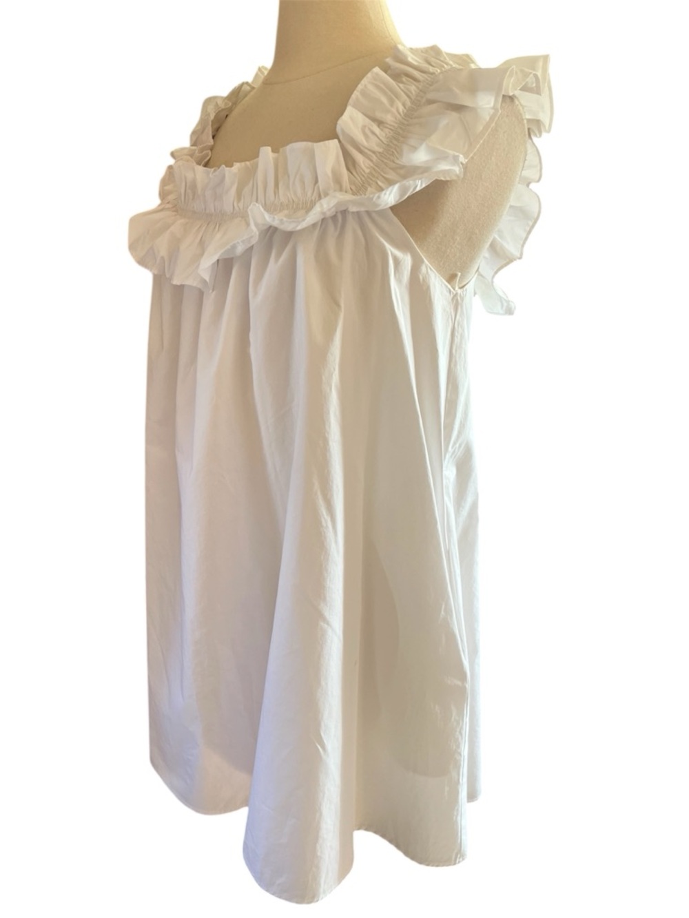 Hyacinth House Maria White sleeveless Mini Dress w/Ruffle Detail Size Medium - Picture 4 of 10